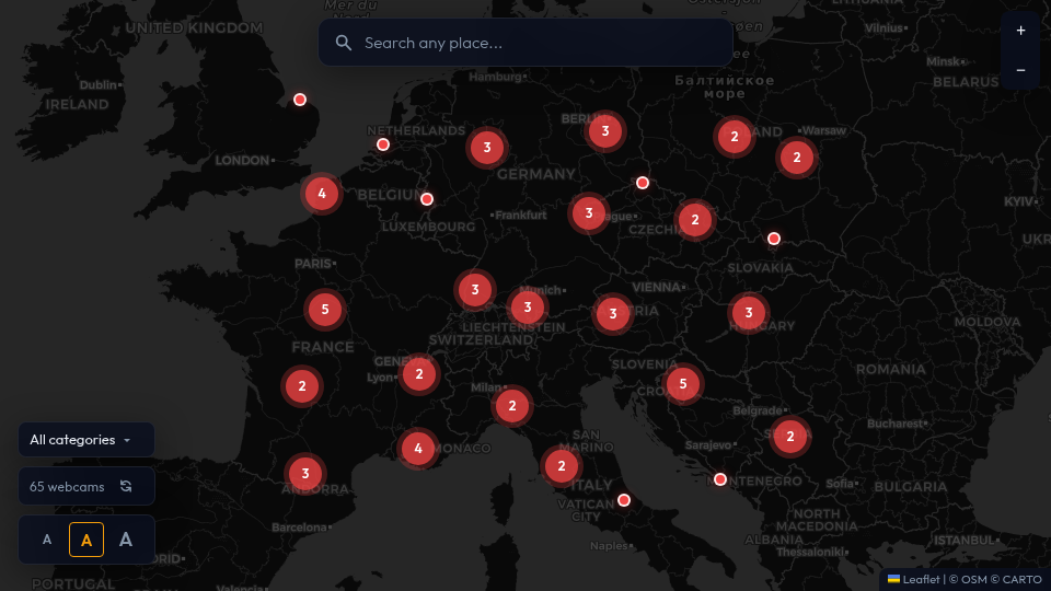 Webcam Explorer showing live camera feeds on a world map